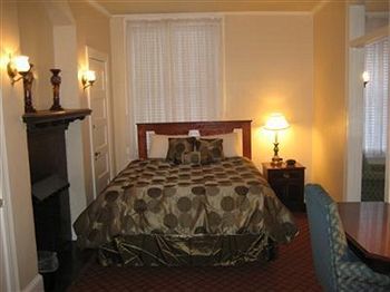 Kalorama Bed & Breakfast